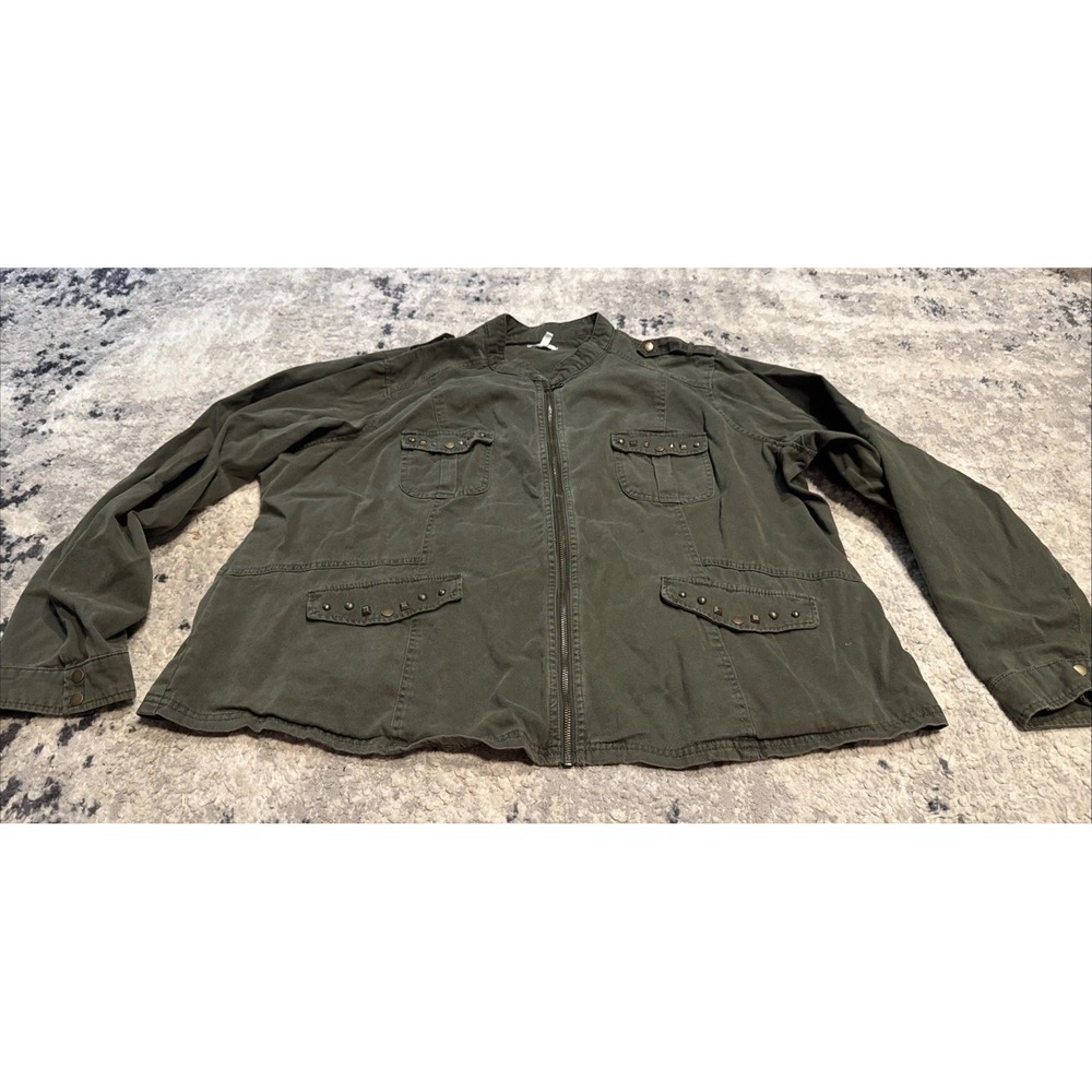 Maurices Women's Size 4 28W / 30W Utility Jacket Military Style Zip